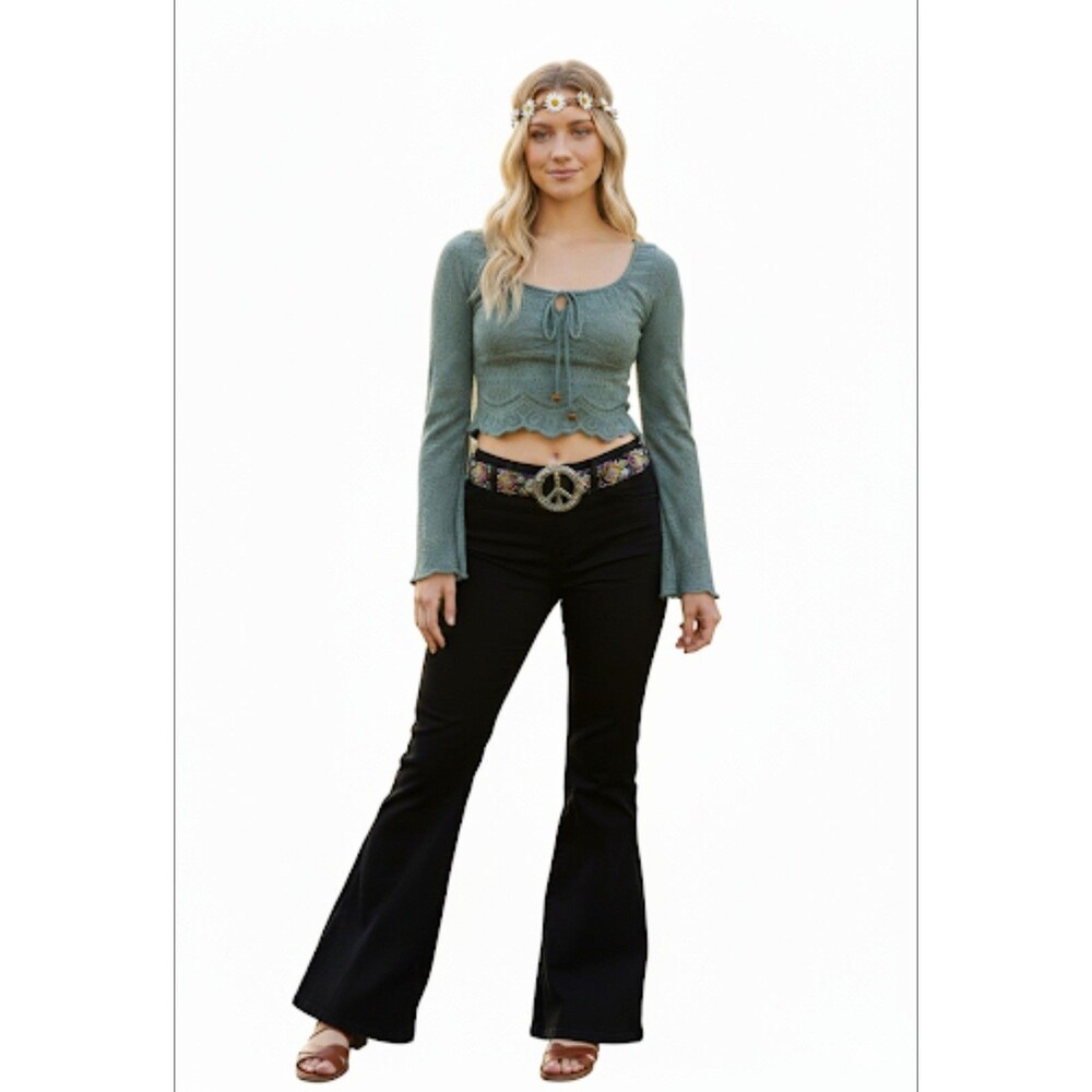 Kirious Top Womans Small Green Sage Crop Eyelet Boho Cottagecore Fairy Hippie